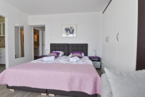 Tonik Apartments